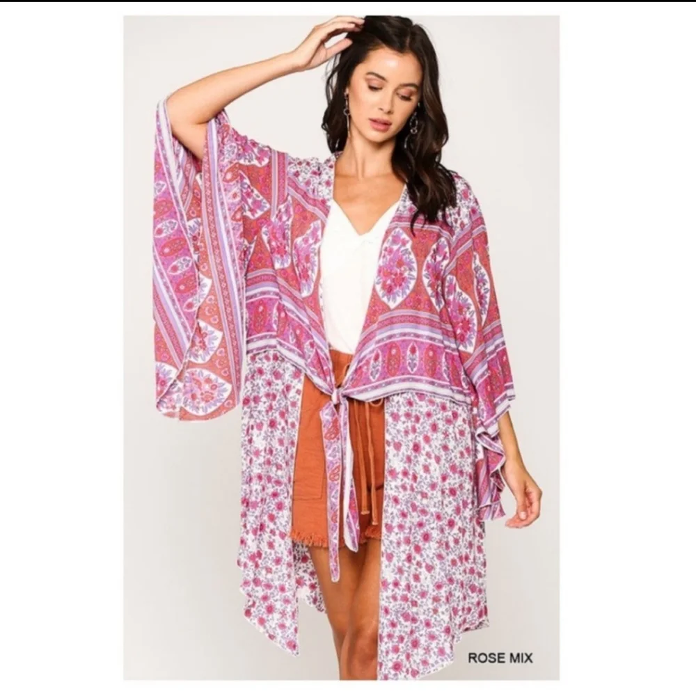 🔥$5🔥FLORAL KIMONO - Picture 4 of 6